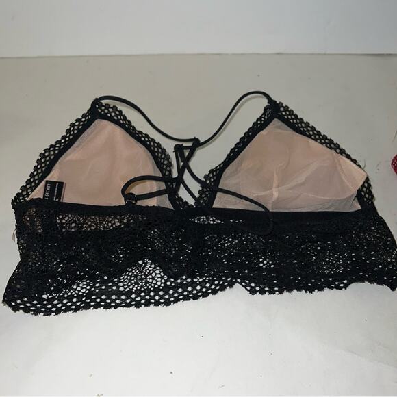 NWOT VICTORIA SECRET lace eyelet bralette set of three M - Black, Red, and Green - Picture 6 of 6